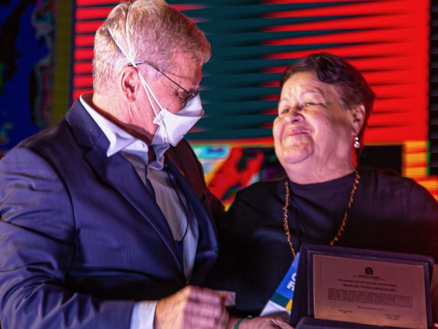 Conexões - Primeiro dia - 19 de junho